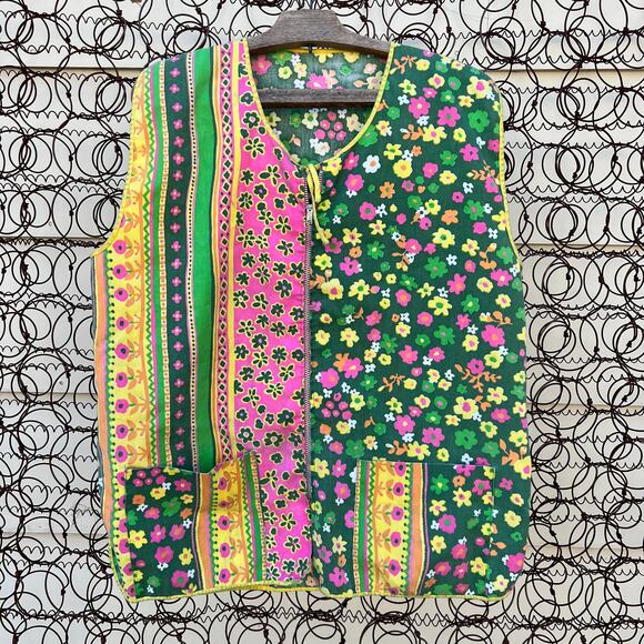 Vintage Tops - Vintage Ditzy Daisy Floral Retro Hippie Zipper Front Pocket Smock
